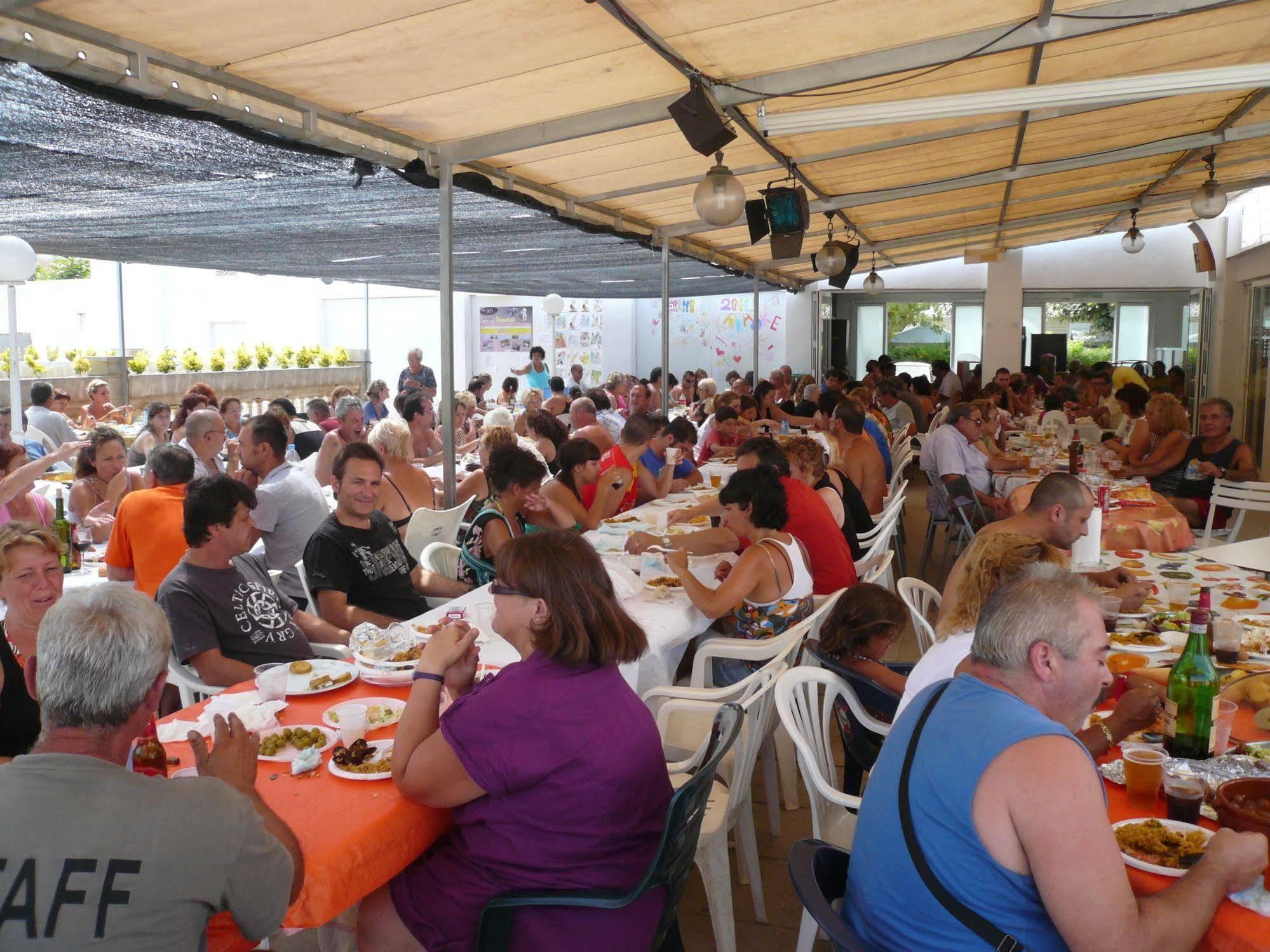 Camping El Camell Pineda de Mar Exterior foto